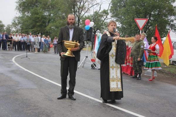 На Ставрополье торжественно открыли новую дорогу